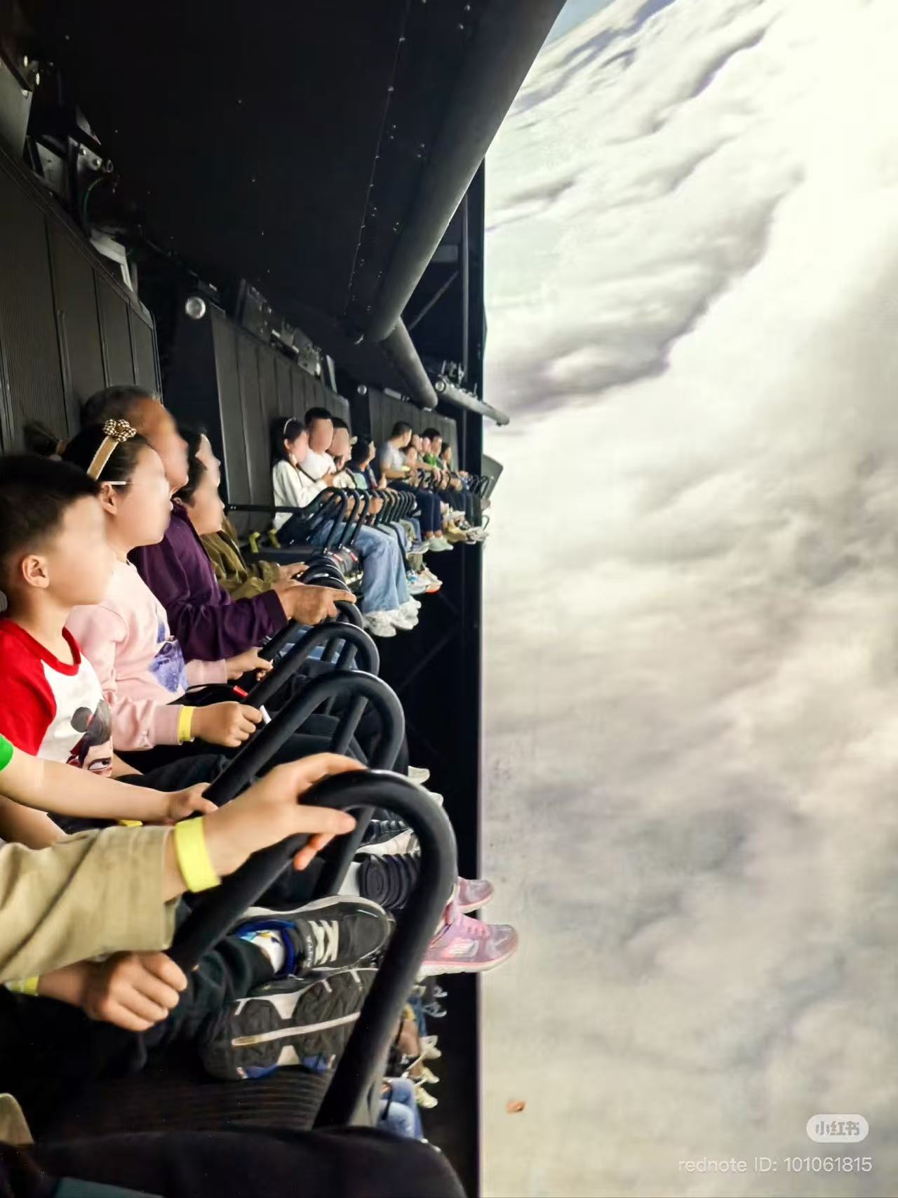 Flying Theaters: An Immersive Journey Through a Wondrous World